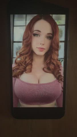 Amouranth's big titties made me cum so hard