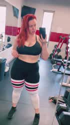 Pulled out the big guns at the gym today ?? you wanna spot me? [GIF]