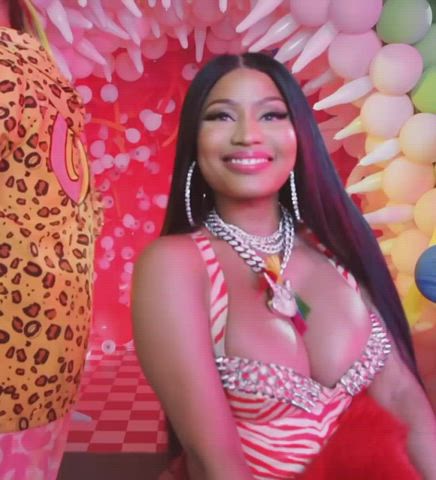 Big Ass Big Tits Fake Ass Fake Boobs Nicki Minaj gif