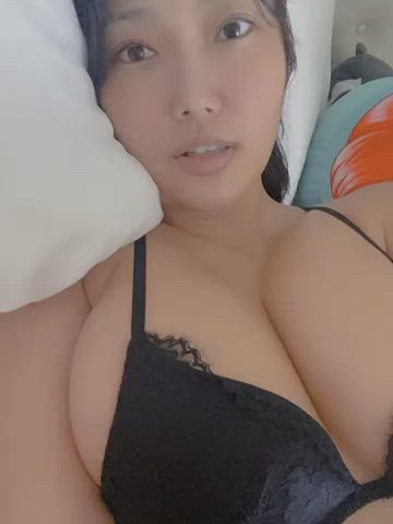 boobs korean lingerie model gif