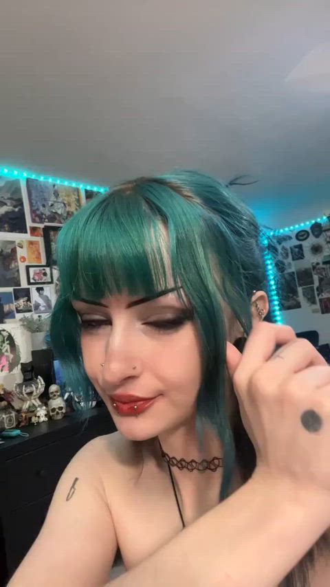 amateur ass big tits boobs cute goth homemade onlyfans tits girls-with-neon-hair