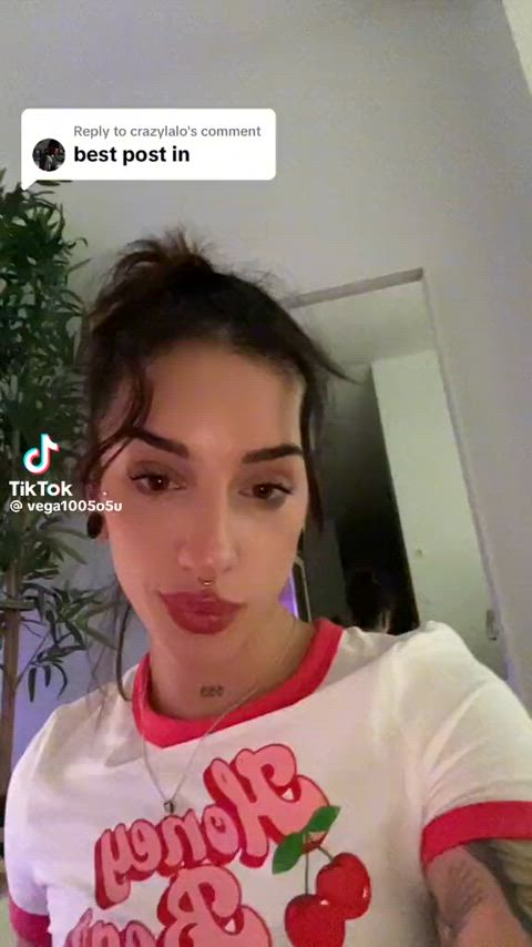 VegaSecretss - More tiktok flash vids on my TT likes (juanmomo45)