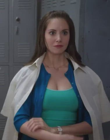 Alison Brie Celebrity Cute gif