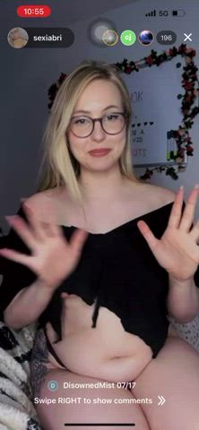 Boobs Natural Tits Nipples Nipslip Small Tits Underboob White Girl gif