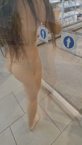 Amateur Exhibitionist Nude Public gif