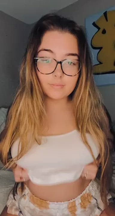 How do you feel about girls with glasses?