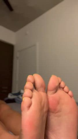 Would you stare at me while I wiggle my toes? Oc