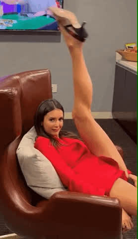 Celebrity Legs Nina Dobrev gif