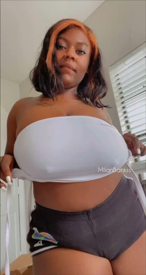 big tits bouncing tits ebony huge tits thick tit slapping tit worship tits titty