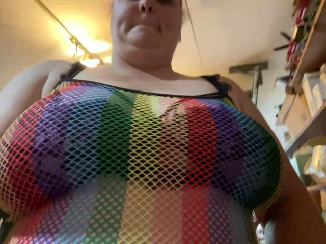 Big Tits GIF by lustfulllizzie