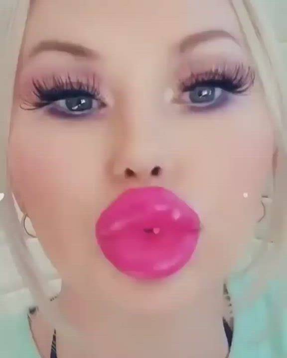 Cute Kissing Lips Lipstick Sucking gif