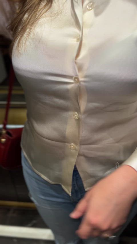 Touching this 100% Silk blouse in the elevator on the way out to dinner 🥰