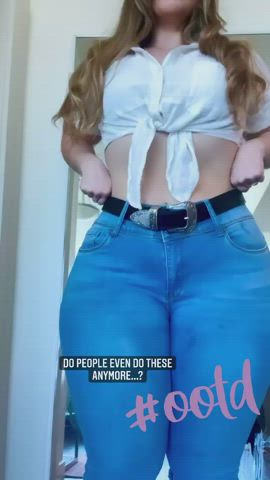 Blonde Pawg Thick gif
