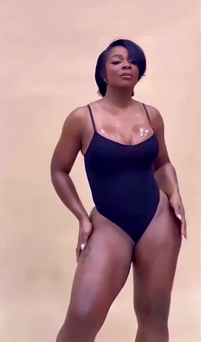Anowa Adjah - THICK AF! 😳(High-Res Version)