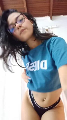 Latina GIF by sararoosee