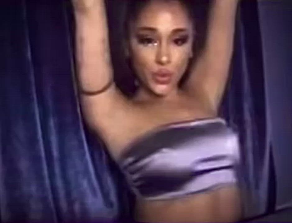 Ariana Grande Boobs Lesbian gif