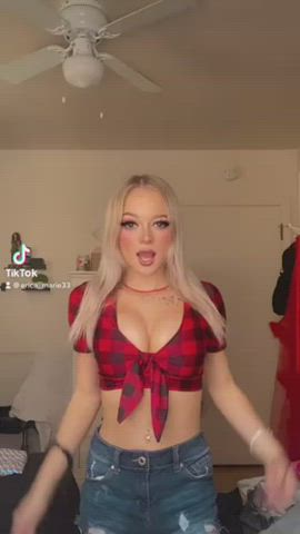 big tits blonde onlyfans teen tits gif