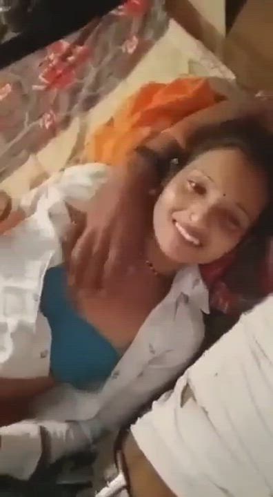 HORNY DESI BHABHI HAVING FUN WITH HER DEVAR [LINK IN COMMENT] ??