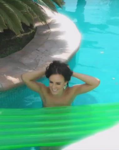 big tits british natural tits rosie jones wet gif