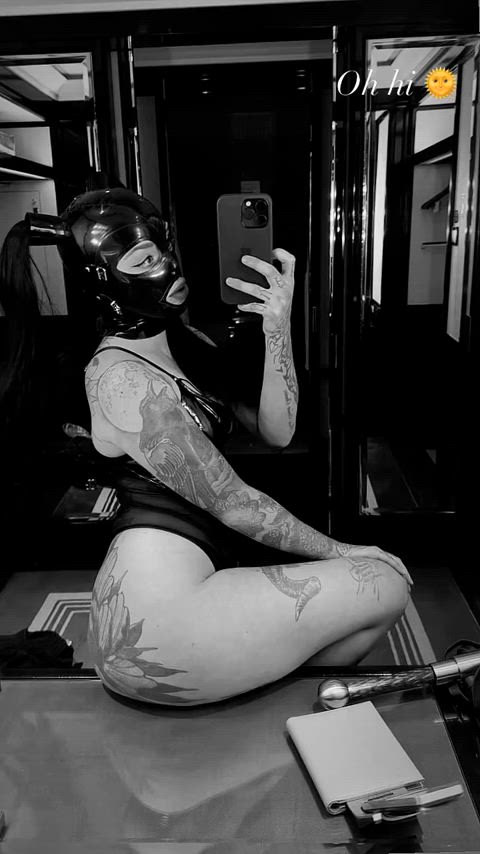 amateur barely legal bodysuit femdom fetish latex mask selfie tattoo tattooed amateur-model