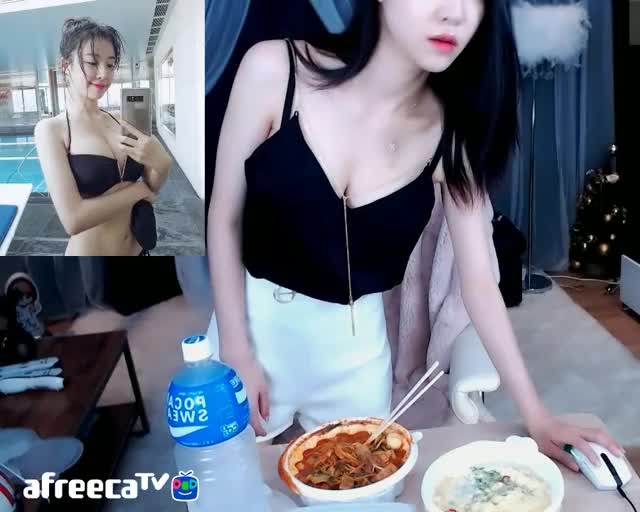 Ellin downblouse 2