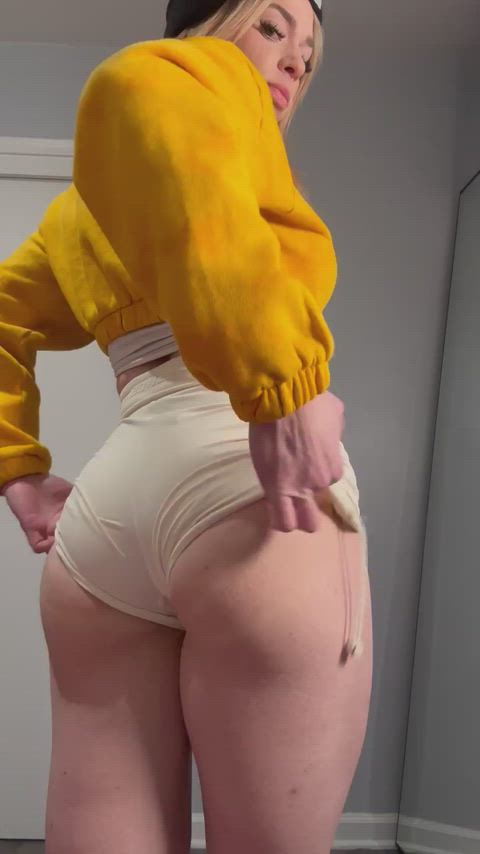 ass fit fitness legs muscles shorts gif