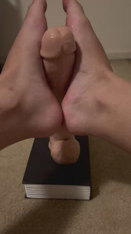 Dildo Feet Gay Solo gif