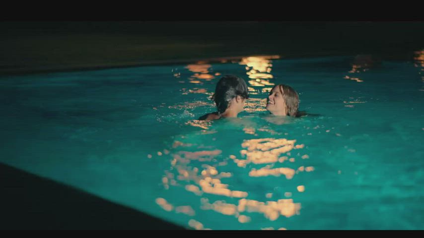 boobs celebrity skinny gif