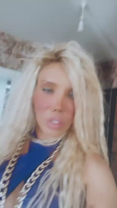 Blonde Girls Turkish gif