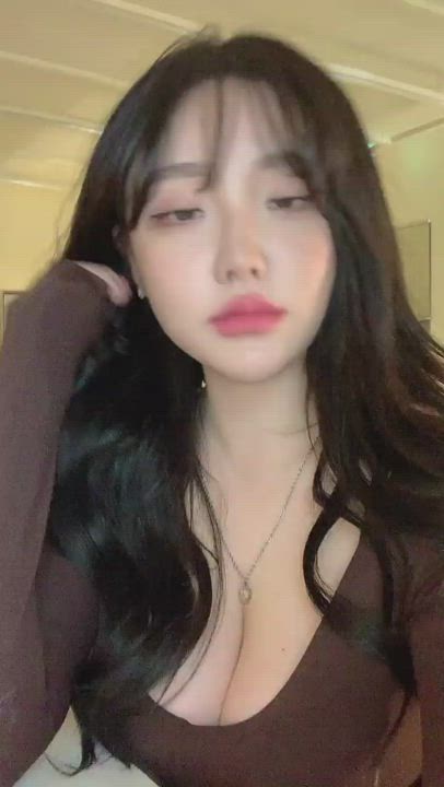 Big Tits Korean gif