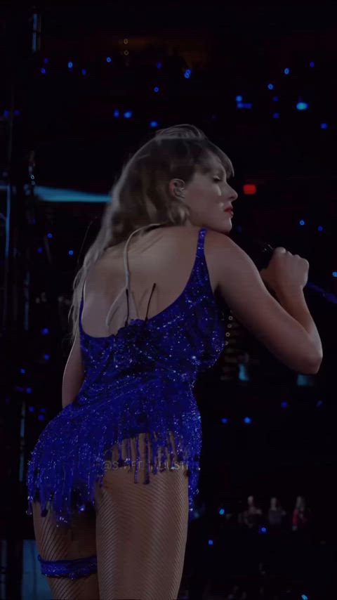 celebrity sexy taylor swift gif