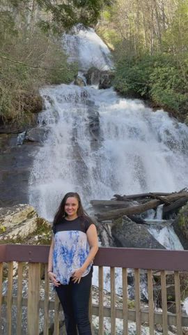 Flashing my tits in front of a waterfall in Georgia