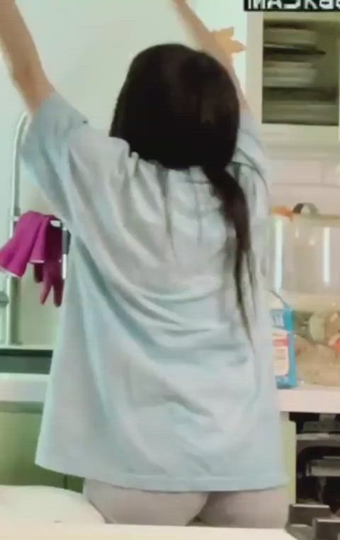 asian ass bubble butt tease thong vietnamese whore gif