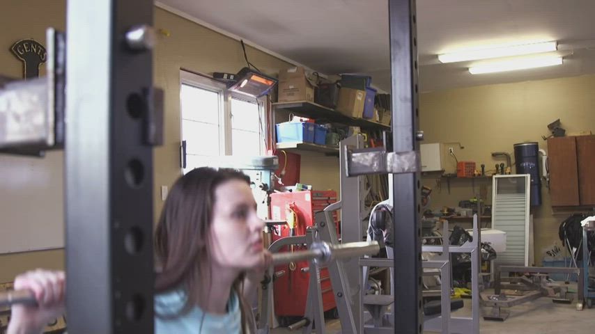 babe big tits gym huge tits jiggling white girl workout gif