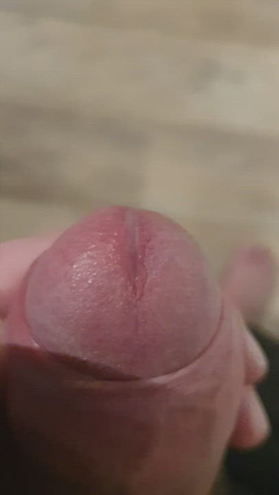 Precum play.