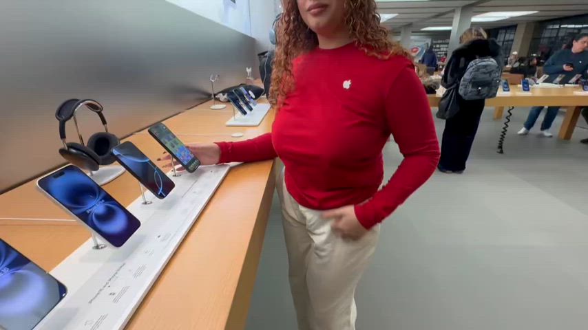 In the  store is wild. Y’all know who this is?