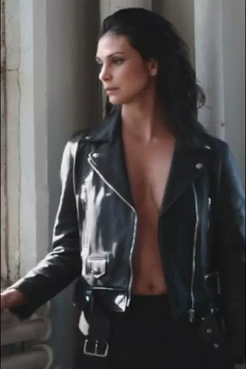 morena baccarin sexy sexy voice gif