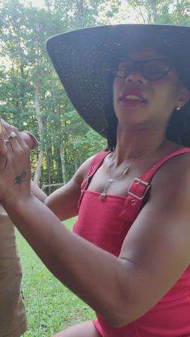 ebony golden shower piss gif
