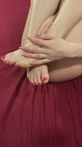 barefootmilf foot fetish foot worship footjob onlyfans gif