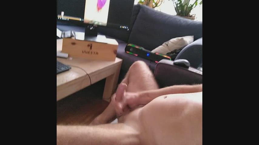 cumtribute on skinnysweetie. kikme dutchcumtributer