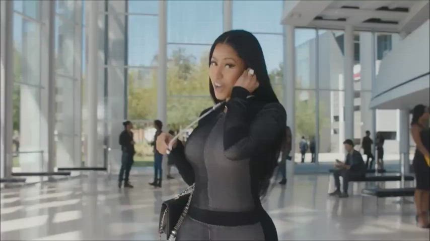 big tits celebrity clothed ebony huge tits nicki minaj non-nude sfw tight gif