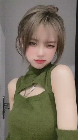 Asian Cute Dancing Model gif