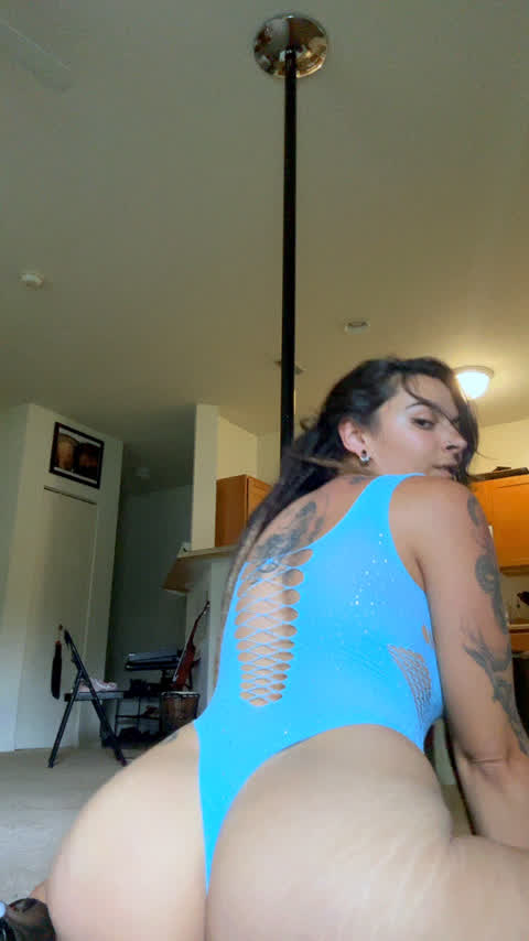 amateur ass big ass booty hippie nsfw onlyfans riding teen gif