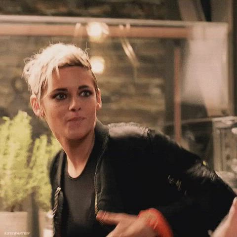 kristen stewart sexy sexy voice gif