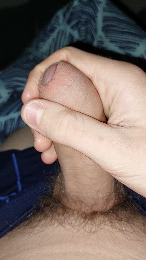 I'm so horny i need a blowjob 😩