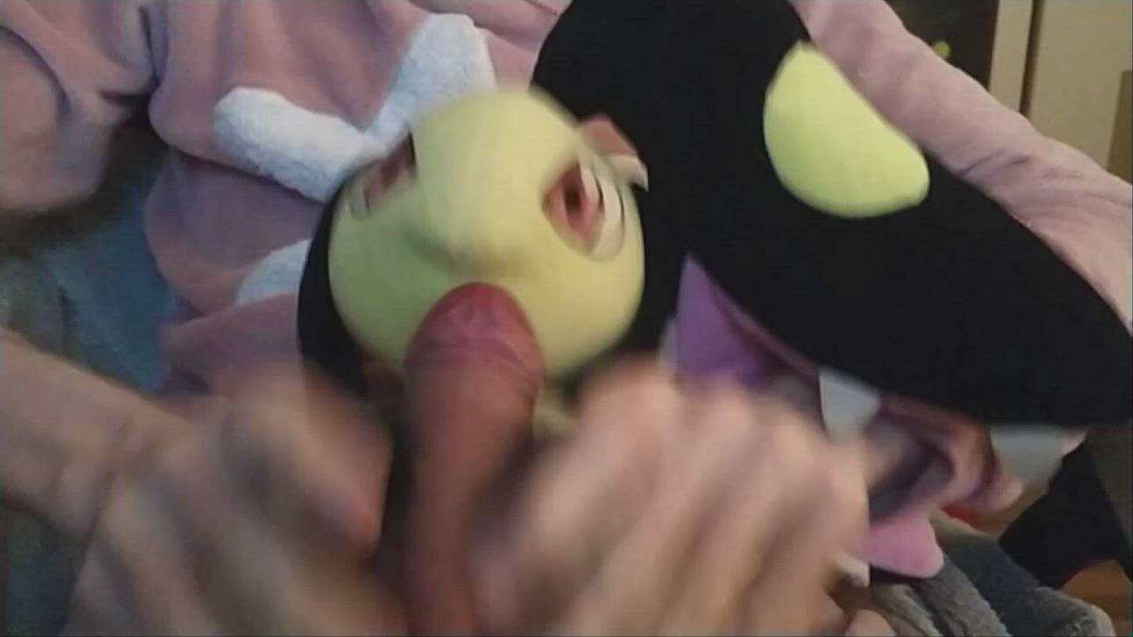 [fail] People requested a cumshot video with my Mawile friend....kinda shot too far