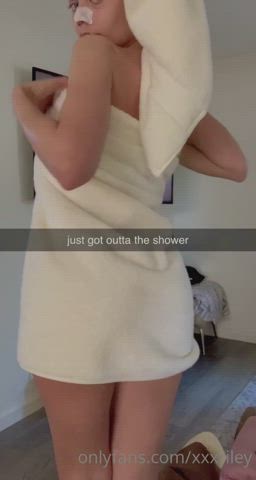 Ass Riley Steele Towel gif