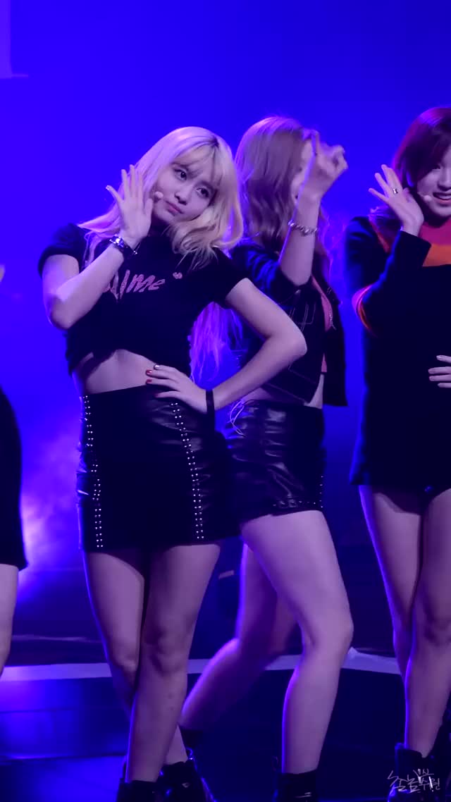 sana thick af