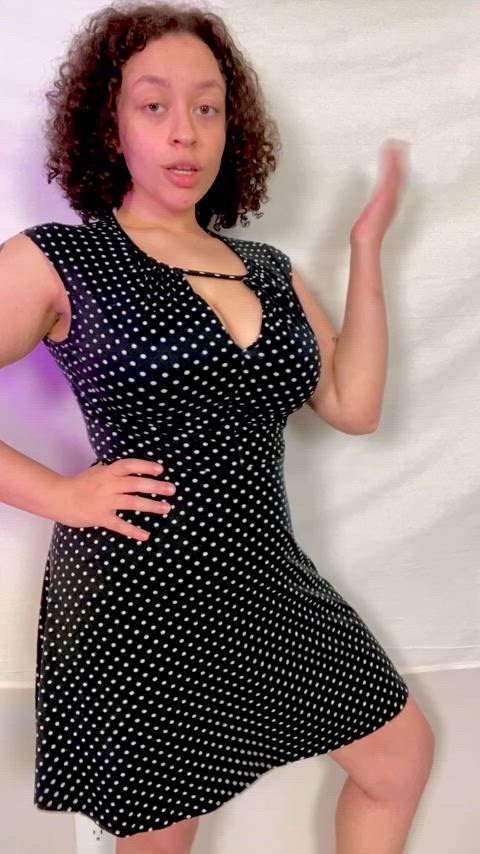 clips4sale curvy dress femdom goddess loyalfans non-nude phone sexting iwantclips