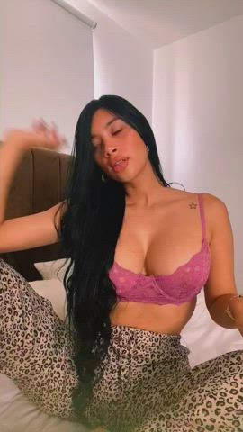 boobs booty onlyfans gif